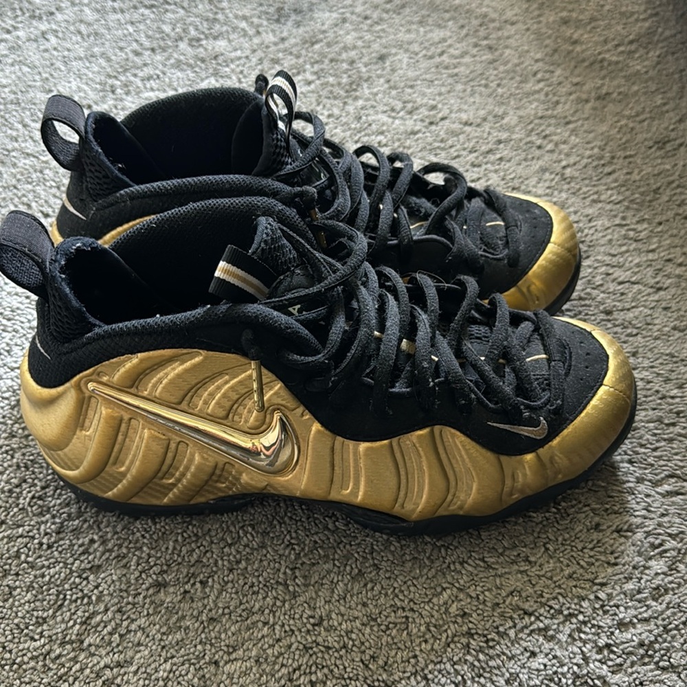 Nike Foamposite Pro Metallic Gold